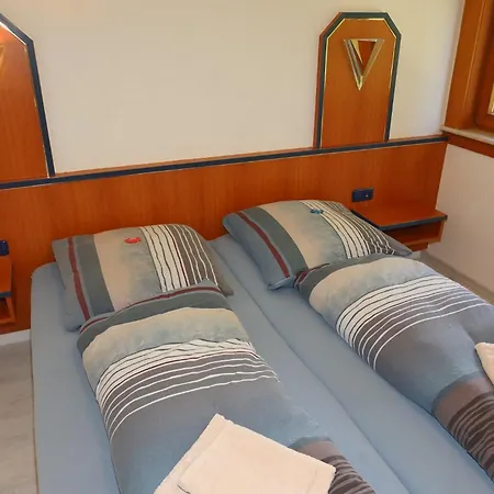 Carpediem Apartman *
